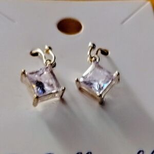 Chic Silver-Toned Swarovski Crystal  Earrings Diamond Shape